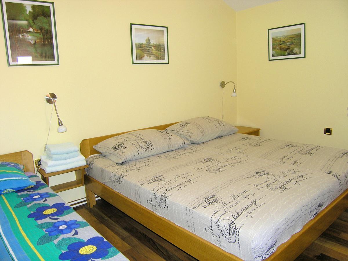 Apartments Oribella 克尔克 外观 照片