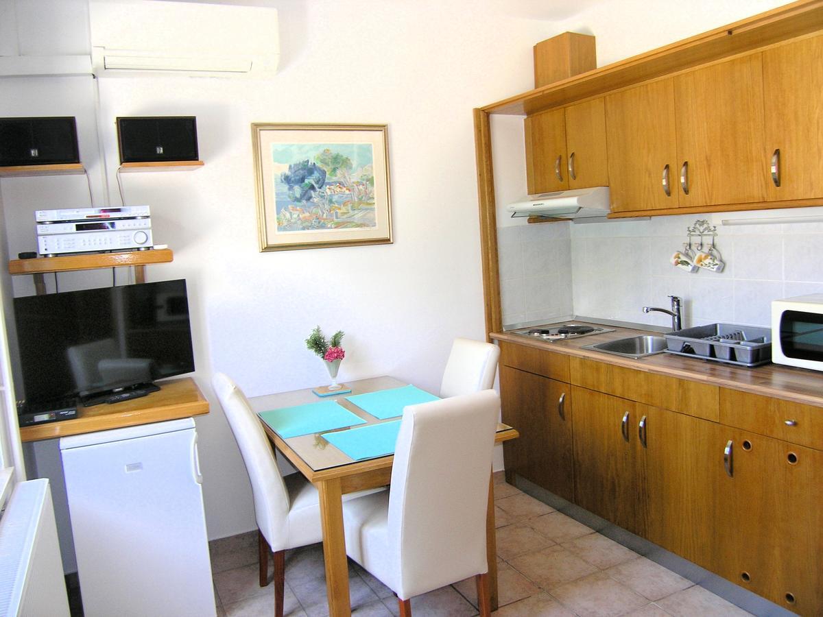 Apartments Oribella 克尔克 外观 照片