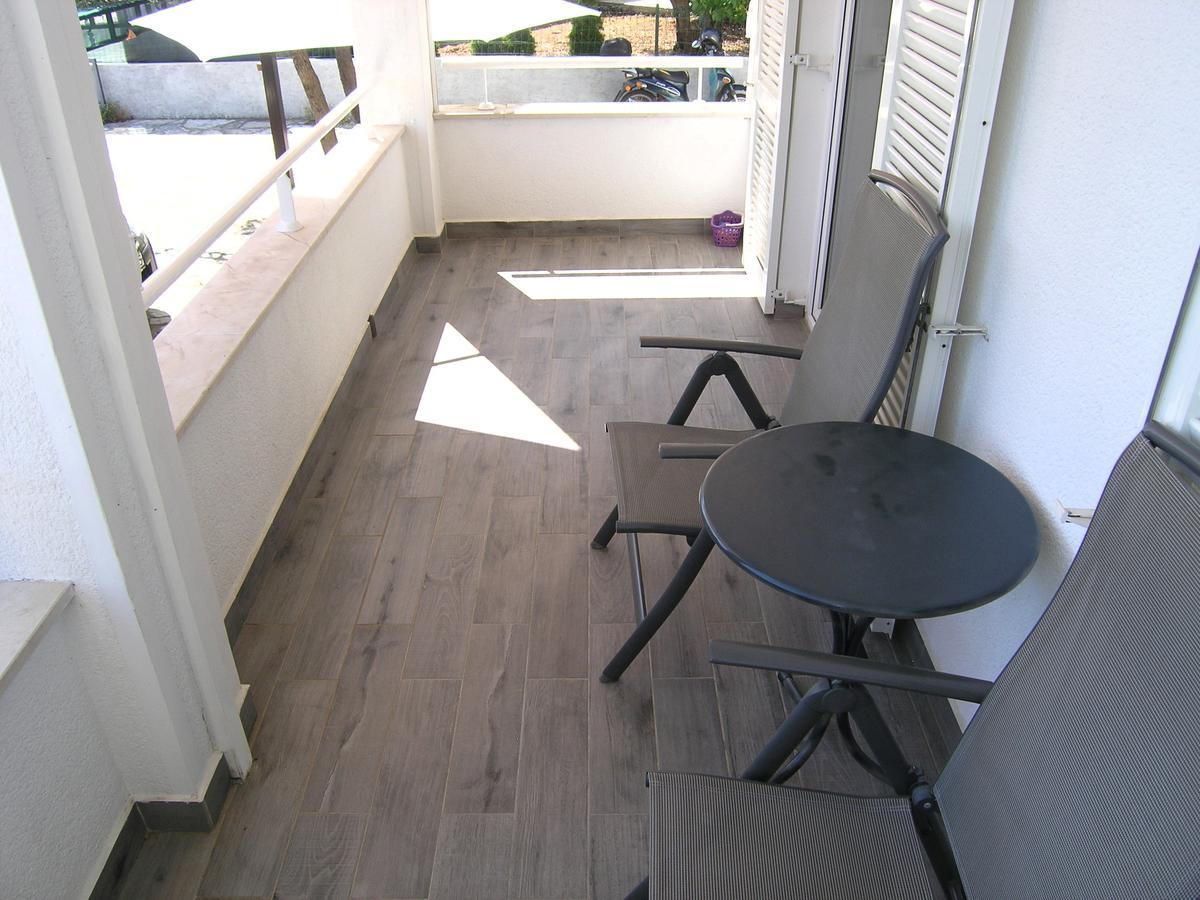 Apartments Oribella 克尔克 外观 照片