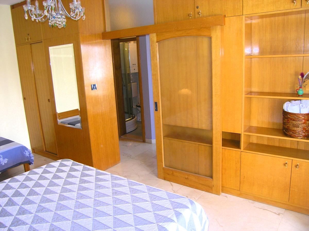 Apartments Oribella 克尔克 外观 照片