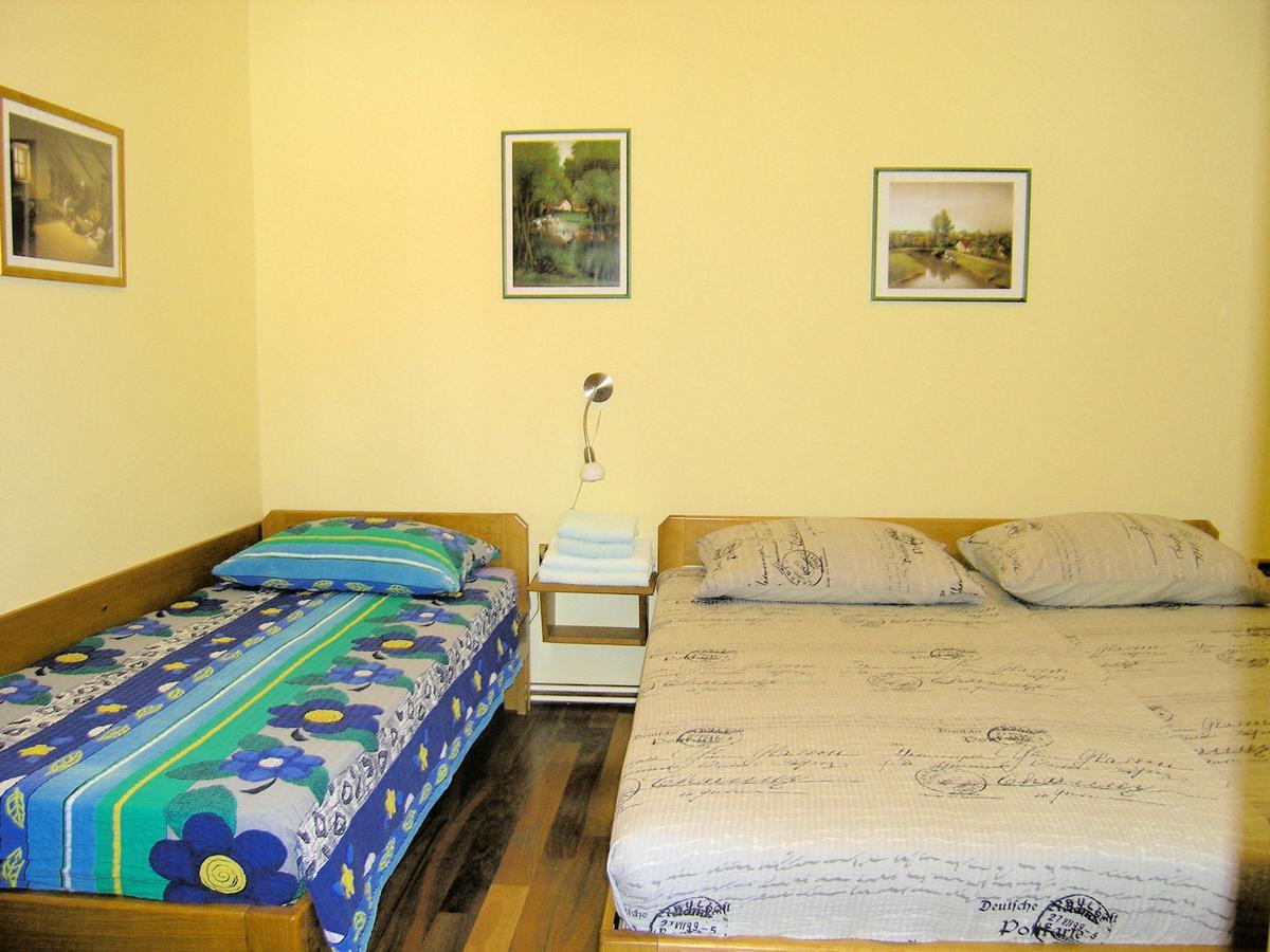 Apartments Oribella 克尔克 外观 照片