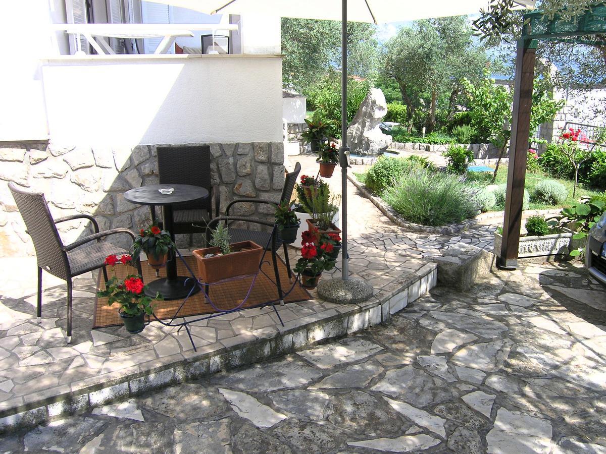 Apartments Oribella 克尔克 外观 照片