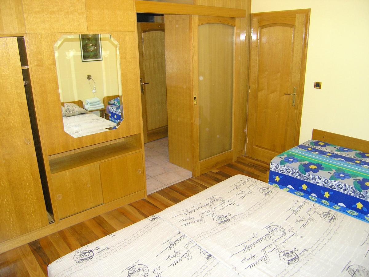 Apartments Oribella 克尔克 外观 照片