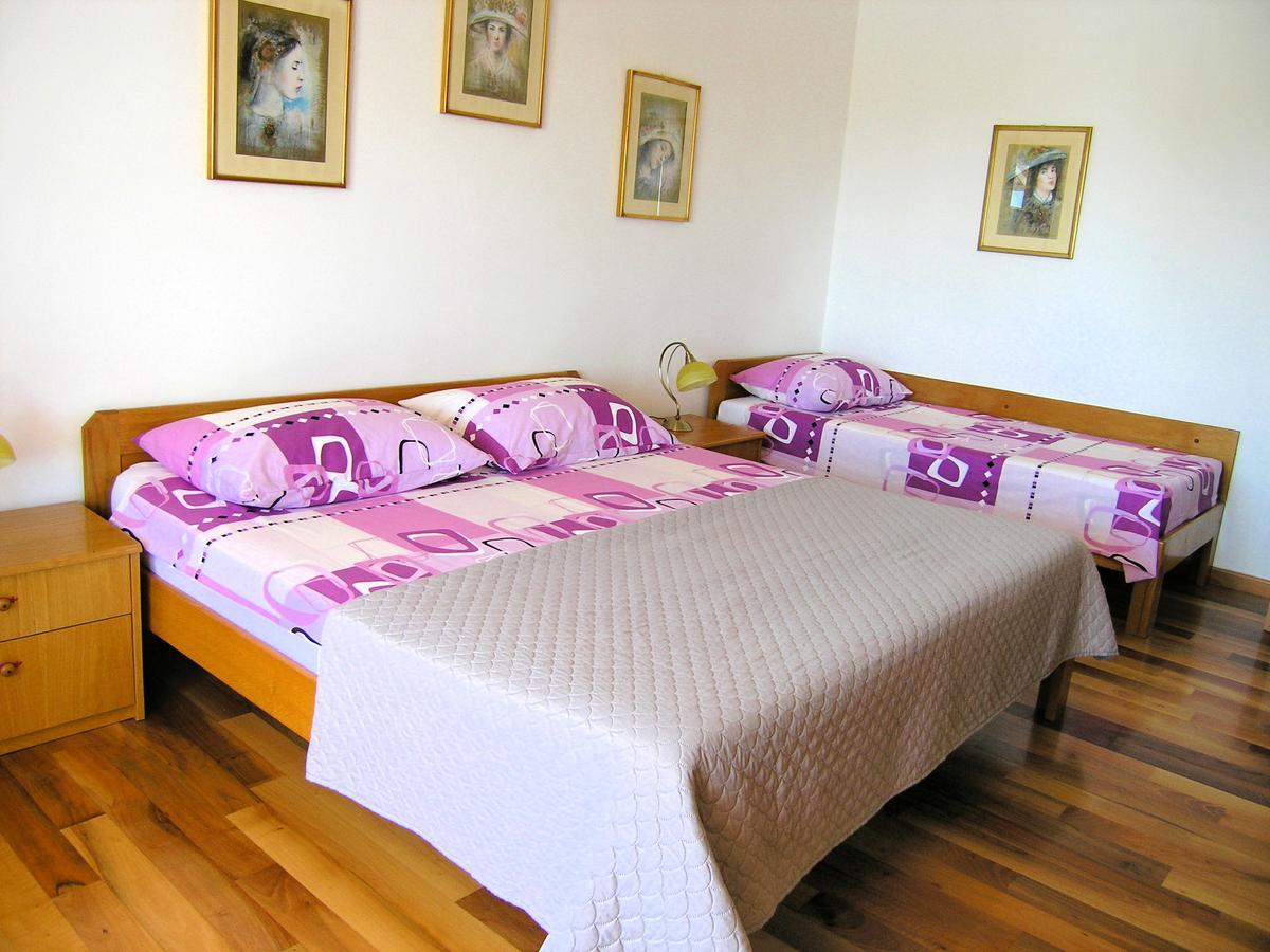Apartments Oribella 克尔克 外观 照片