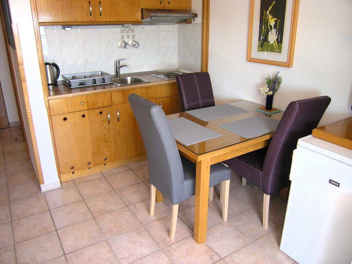 Apartments Oribella 克尔克 外观 照片